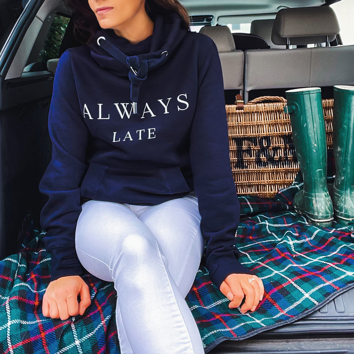 Always late online sweatshirt